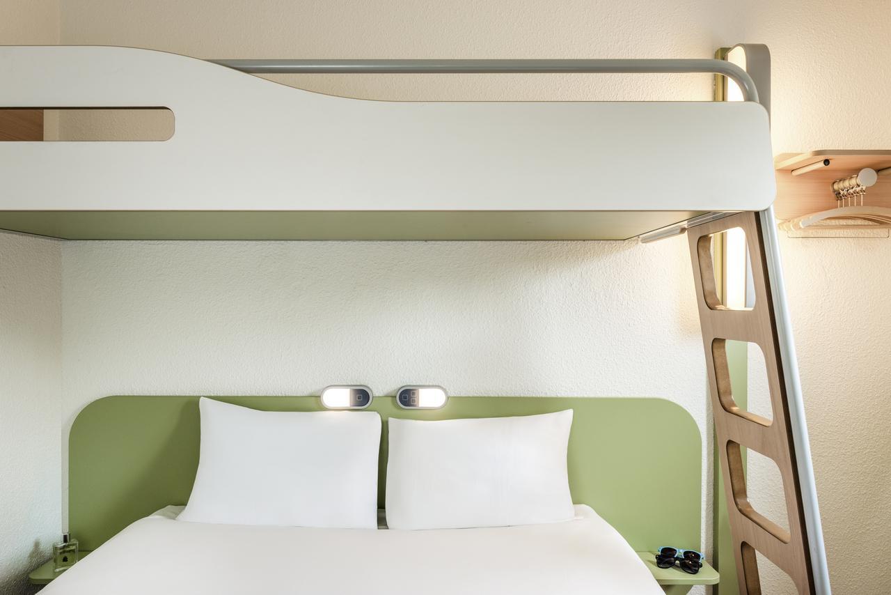 ibis budget Argenteuil Bords de Seine Exterior foto